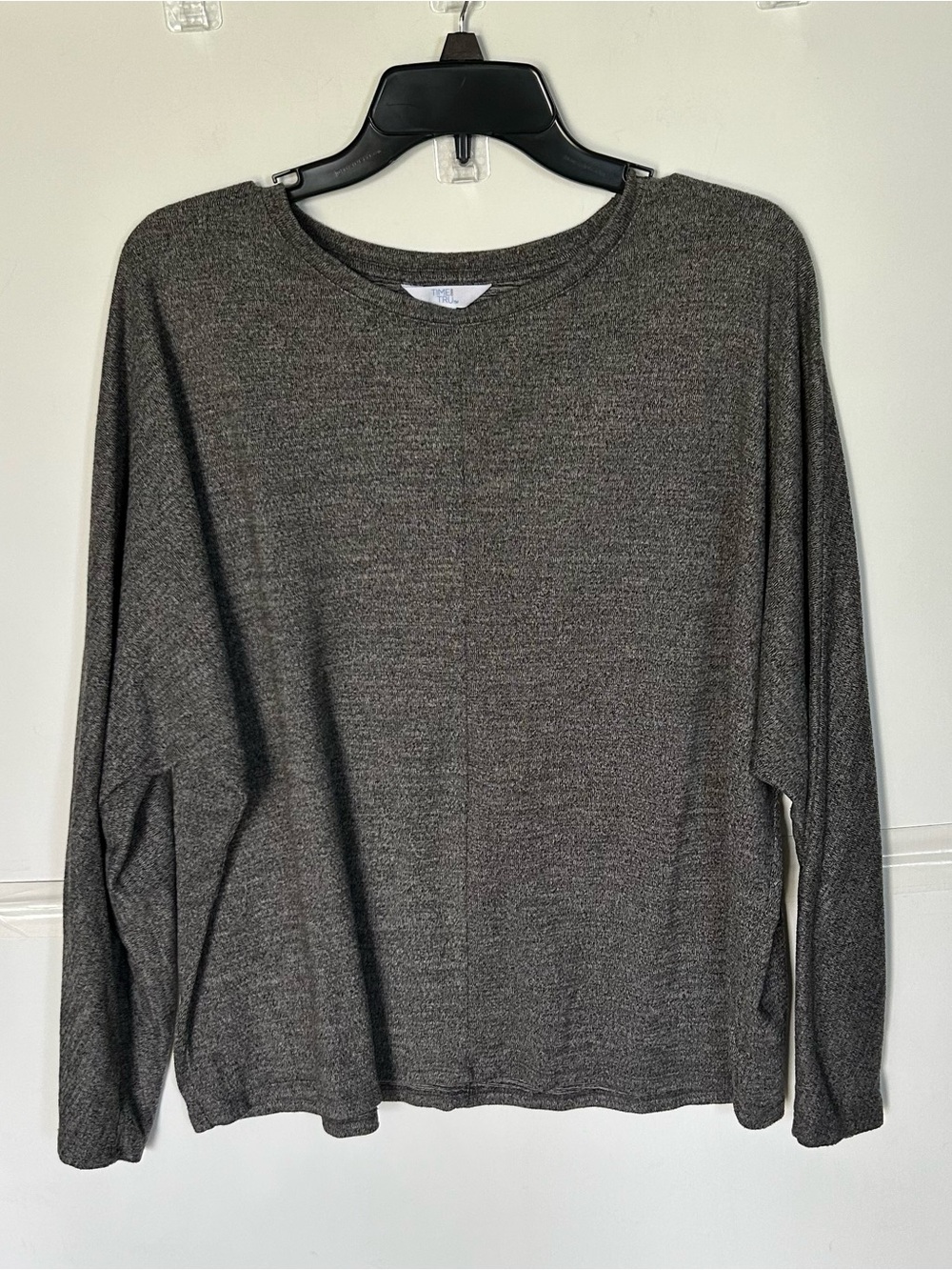 Time & Tru Woman’s Cozy Heather Gray Long Sleeve Top. Size XL
